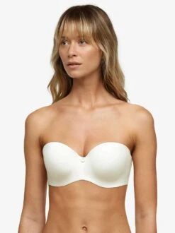 Chantelle TRUE LACE Bandeau BH 15 Chantelle TRUE LACE Bandeau BH -Unterwäsche Discounter C11M50 0LW 14 1