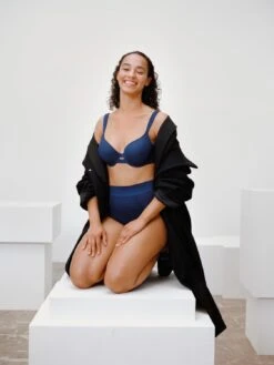 Bestseller 7 Chantelle SMOOTH LINES T-Shirt BH