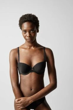 Chantelle Alto Balconette BH 13 Chantelle Alto Balconette BH -Unterwäsche Discounter C12L60 011 1 1