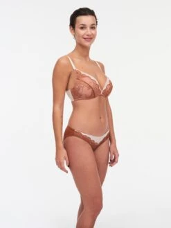 Chantelle MIDNIGHT FLOWERS T-Shirt BH 15 Chantelle MIDNIGHT FLOWERS T-Shirt BH -Unterwäsche Discounter C12N20 0D0 14