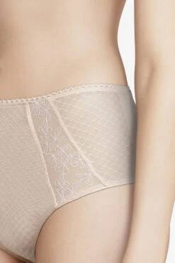 Chantelle INSTANTS Taillenslip 8 Chantelle INSTANTS Taillenslip -Unterwäsche Discounter C13A80 01N 4 FR