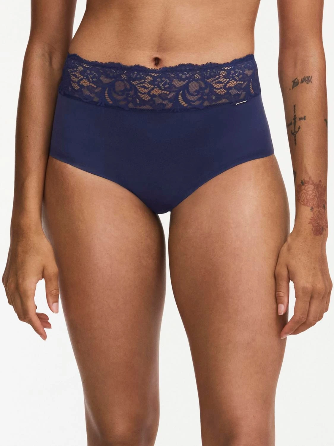 Chantelle Periodenunterwäsche Lace Taillenslip 8 Chantelle Periodenunterwäsche Lace Taillenslip – Bild 6