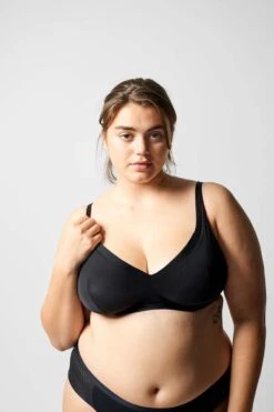 Chantelle ONE MESH Bügel BH 19 Chantelle ONE MESH Bügel BH -Unterwäsche Discounter C17L10 011 1 1