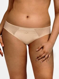 Chantelle Parisian Allure Slip 7 Chantelle Parisian Allure Slip -Unterwäsche Discounter C22330 0WU 1