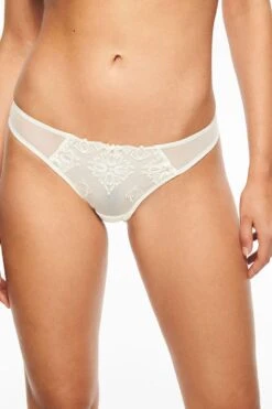 Chantelle Champs Elysees Tanga 12 Chantelle Champs Elysees Tanga -Unterwäsche Discounter C26090 035 1 DE