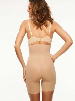 Chantelle Basic Shaping Shapewear Shorty 10 Chantelle Basic Shaping Shapewear Shorty -Unterwäsche Discounter C35070 0WU 3