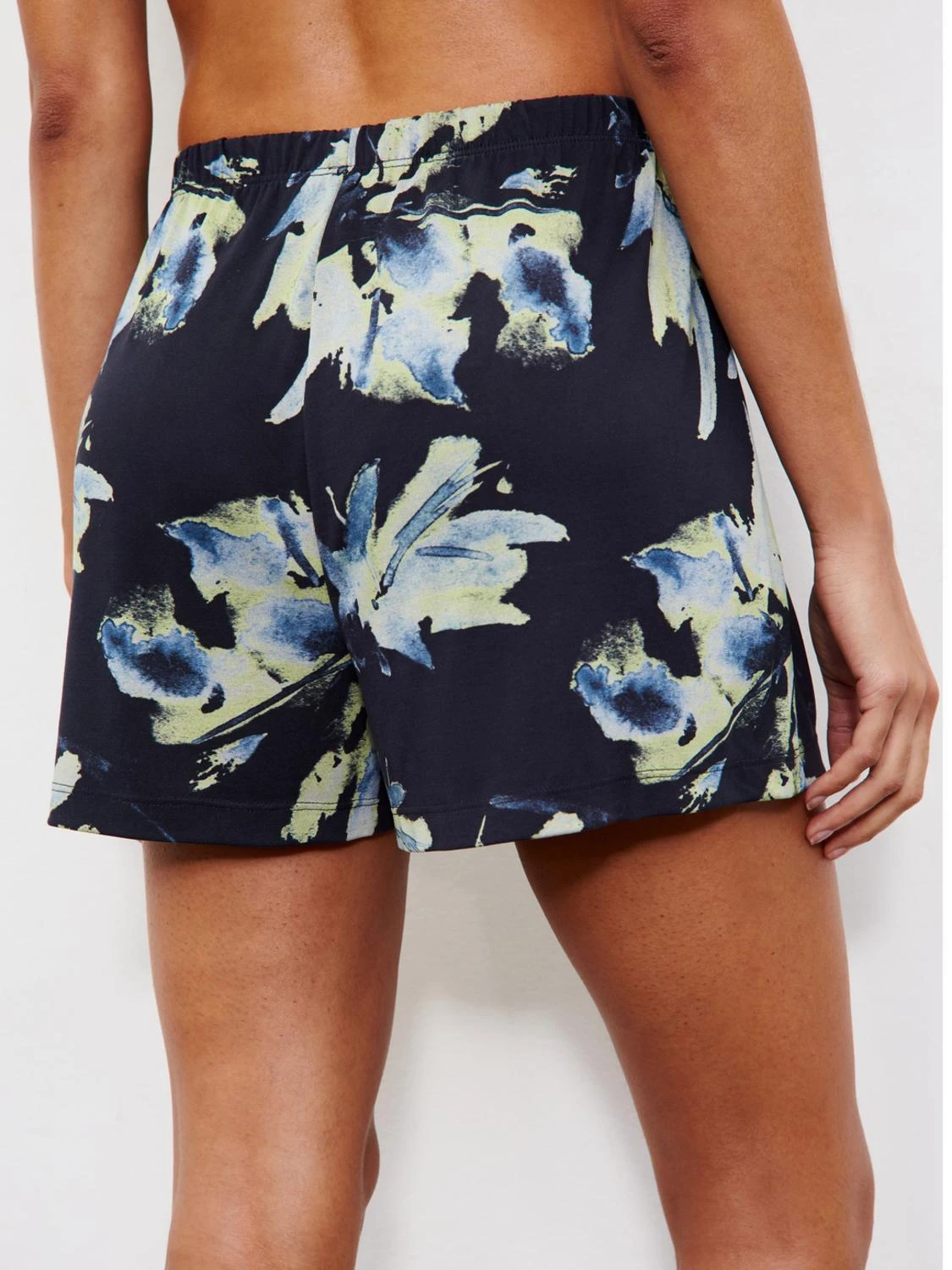 Femilet ELINA Hose, Kurz 4 Femilet ELINA Hose, Kurz – Bild 2