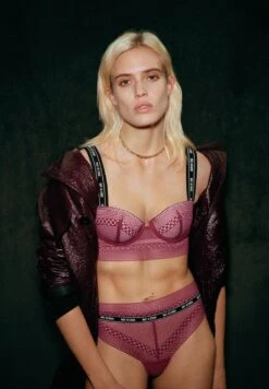 CHANTELLE X NO ICONS Tanga 13 CHANTELLE X NO ICONS Tanga -Unterwäsche Discounter T00C70 020 1