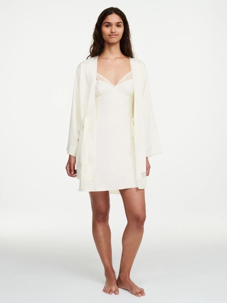 Chantelle NEW ROMANCE Kimono 3 Chantelle NEW ROMANCE Kimono